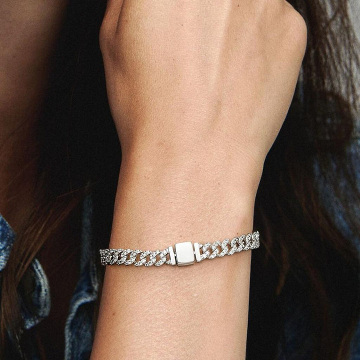 Wide Golden Chain Bracelet