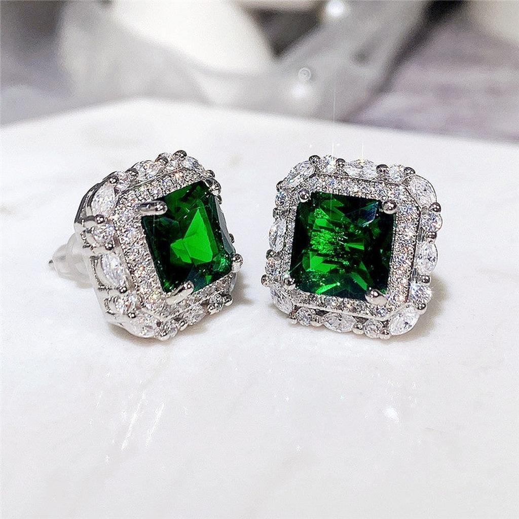 Brilliant and Emerald Earrings
