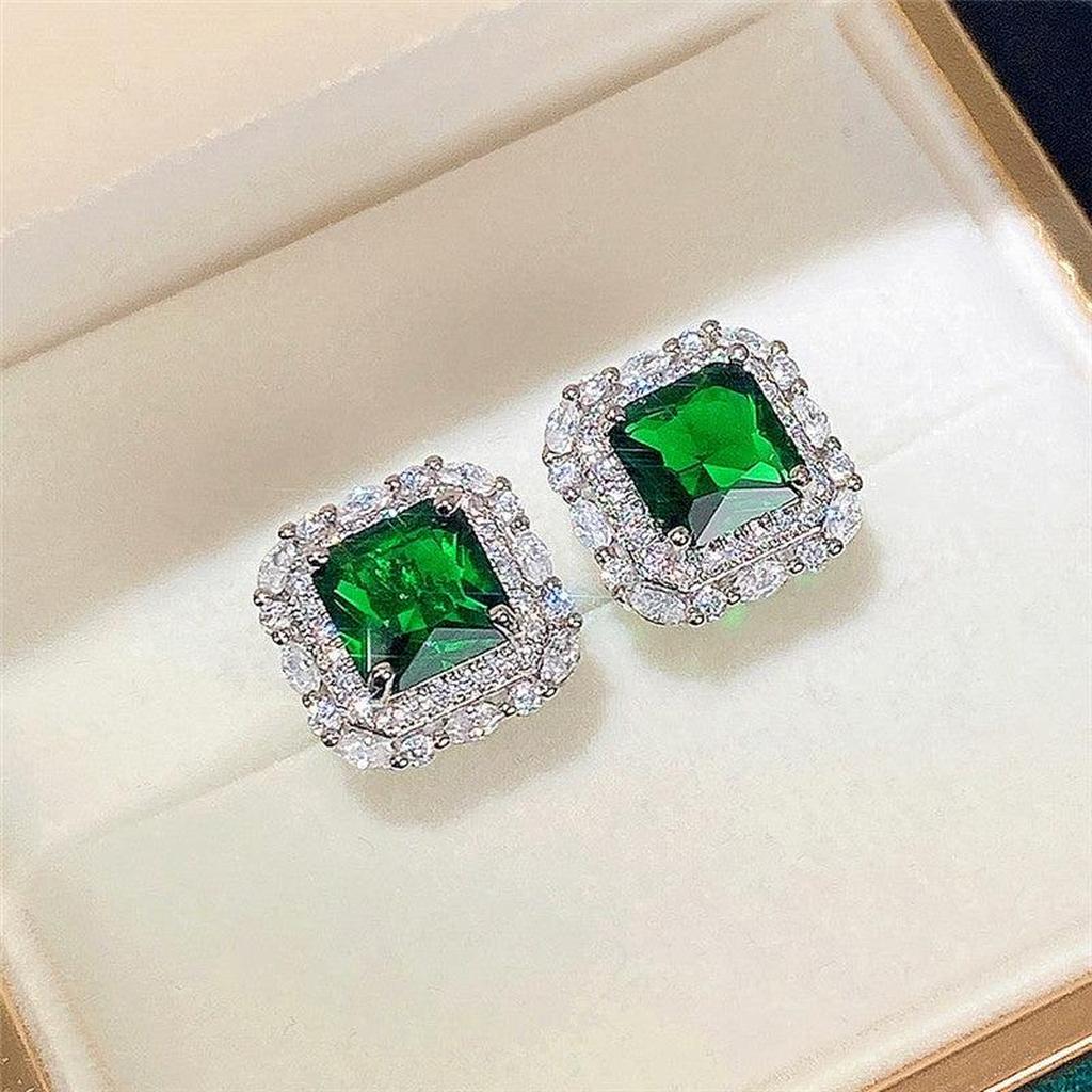 Brilliant and Emerald Earrings