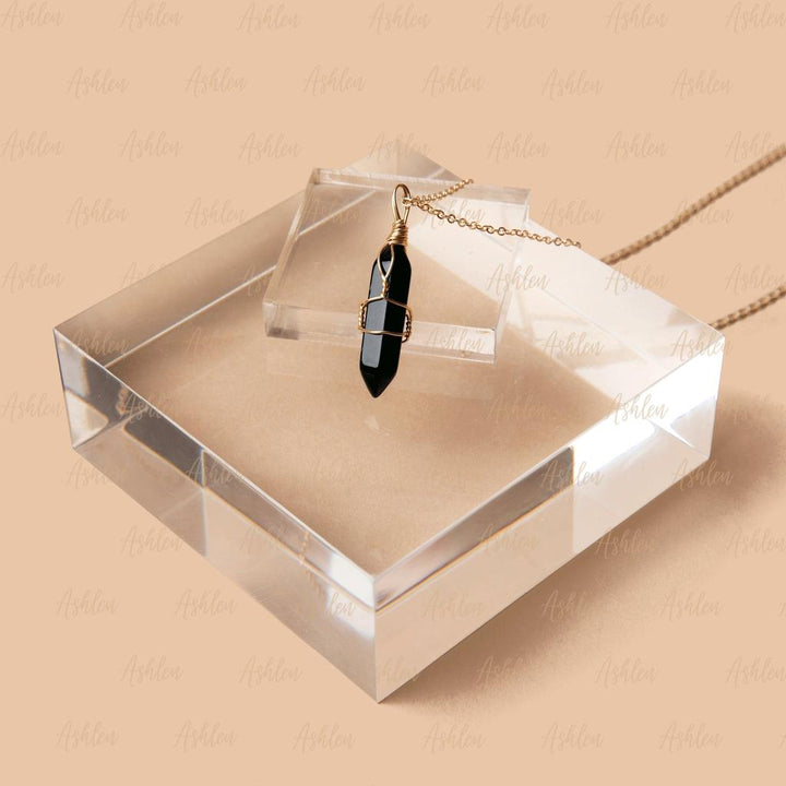 Pendilo Necklace