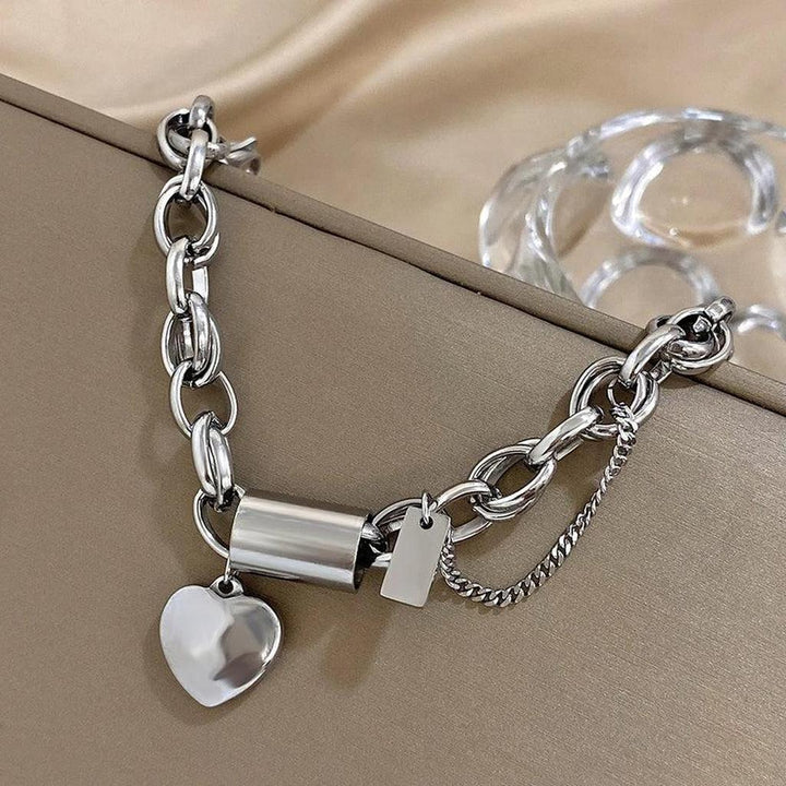 Thick Bracelet in Gold