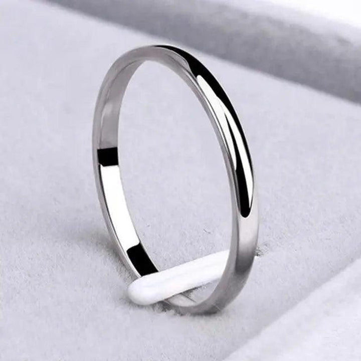 Simple Ring in Gold and White Gold