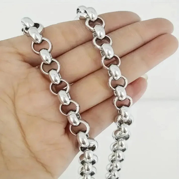 Elegant handcrafted stainless steel necklace