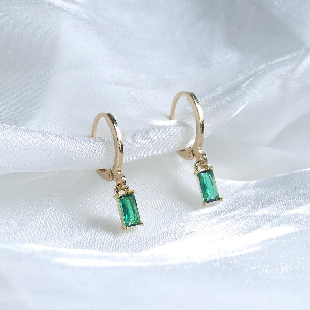 Elegant Louisa Earrings with Emerald