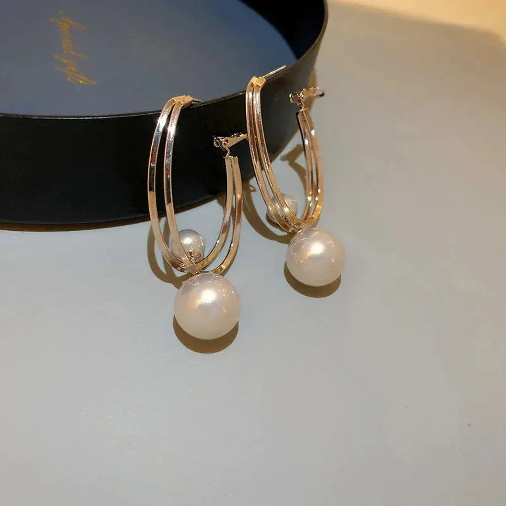 Fascinating Pearl Earrings