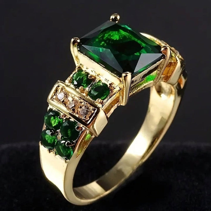 Fascinating Emerald Ring
