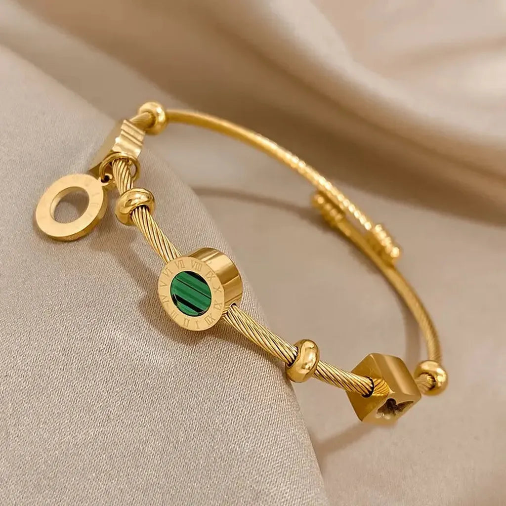 Gold Bracelet Eumenia