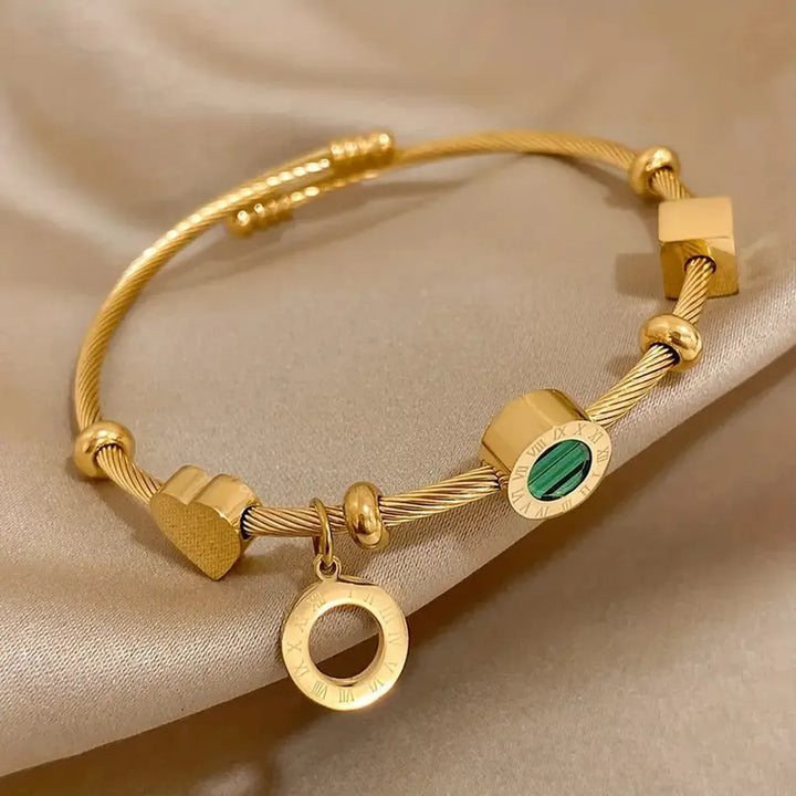 Gold Bracelet Eumenia