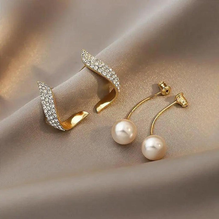 Golden Earrings with Daisies