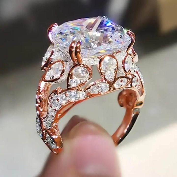 Golden Vintage Ring with Glass Stone