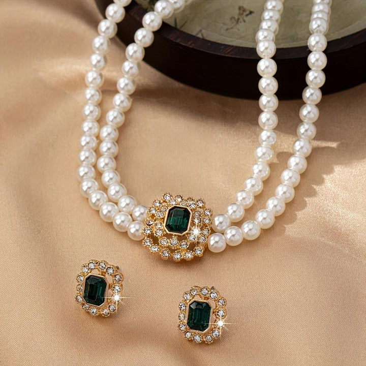 Golden Jewellery Set Thamyris