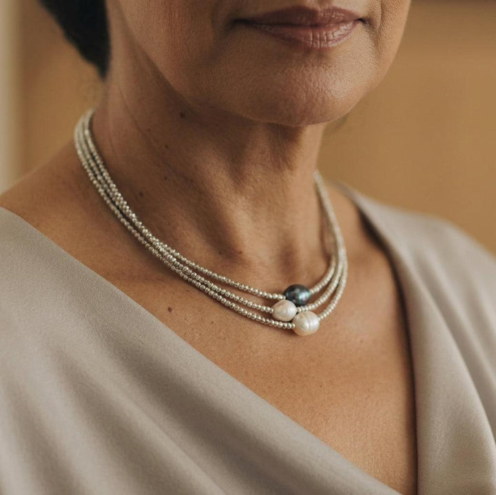 Necklace made of natural pearls