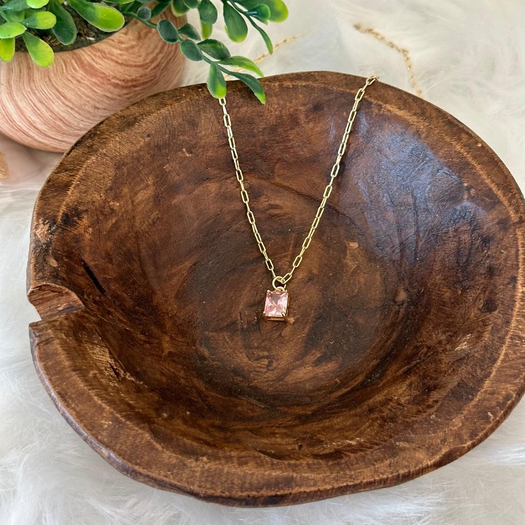 Emerald-Shaped Pendant Necklace
