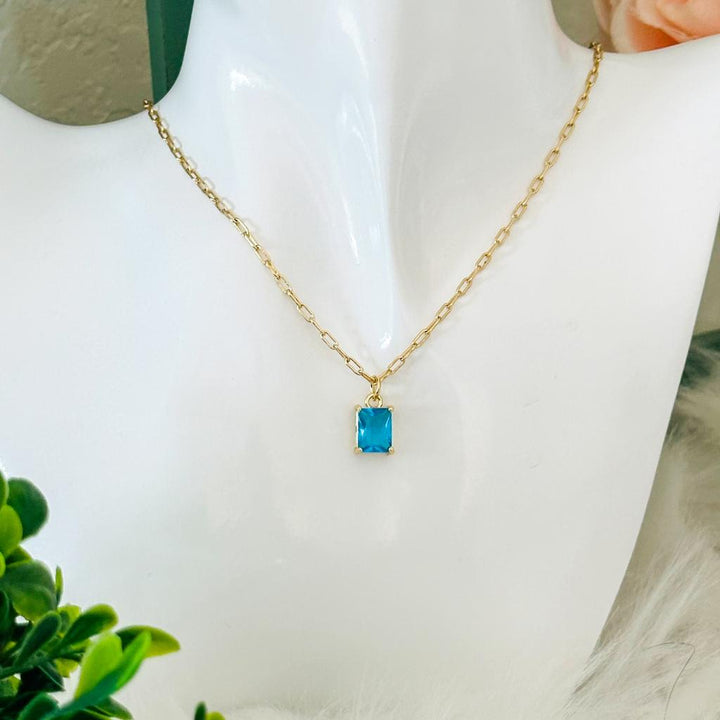 Emerald-Shaped Pendant Necklace