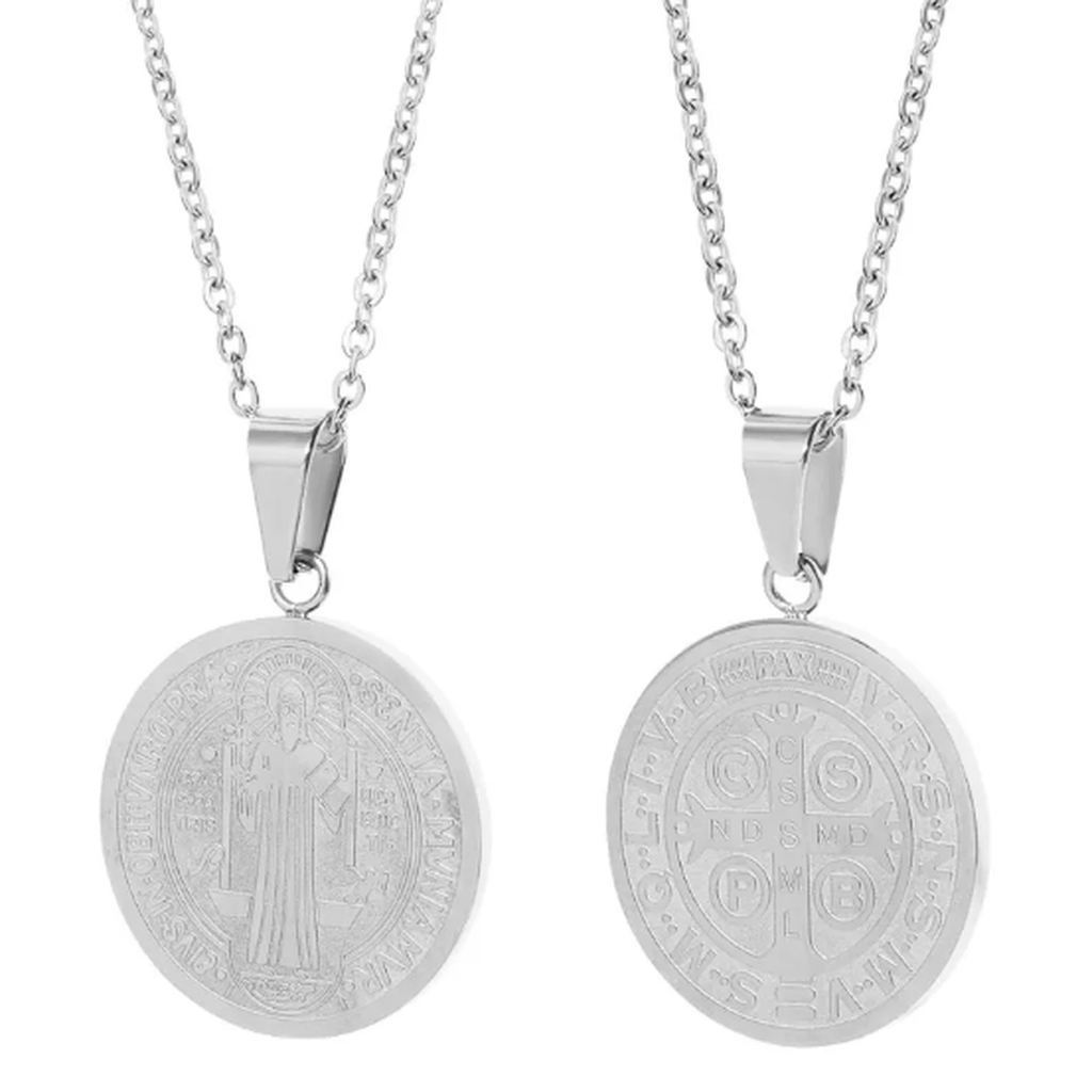 Necklace with Round O-Shaped Pendant
