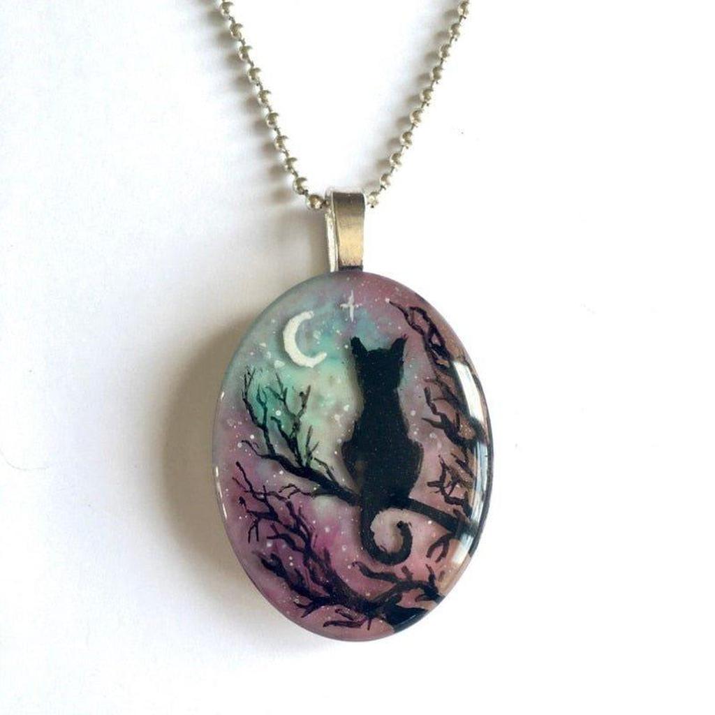 Necklace with the Enchanted Cat "The Starry Night"