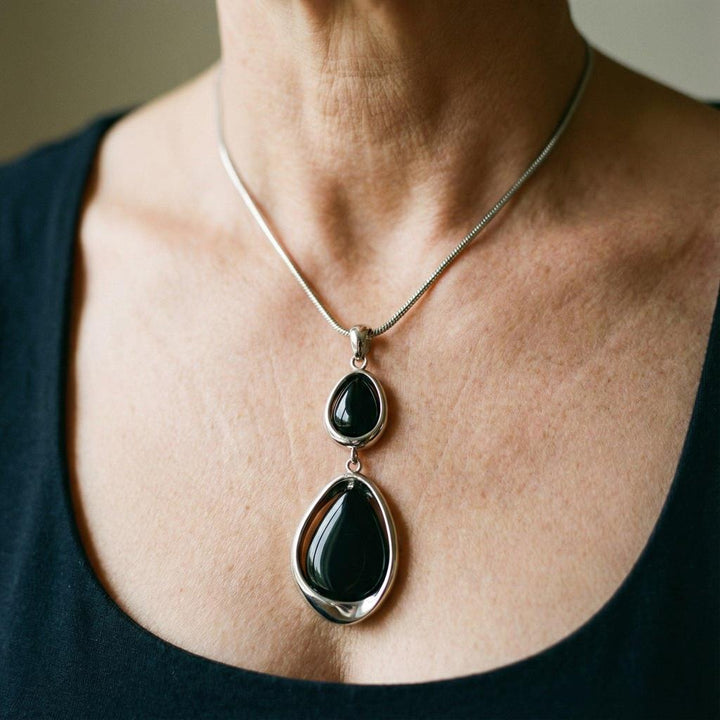 Necklace with Retro Pendant and Black Stone