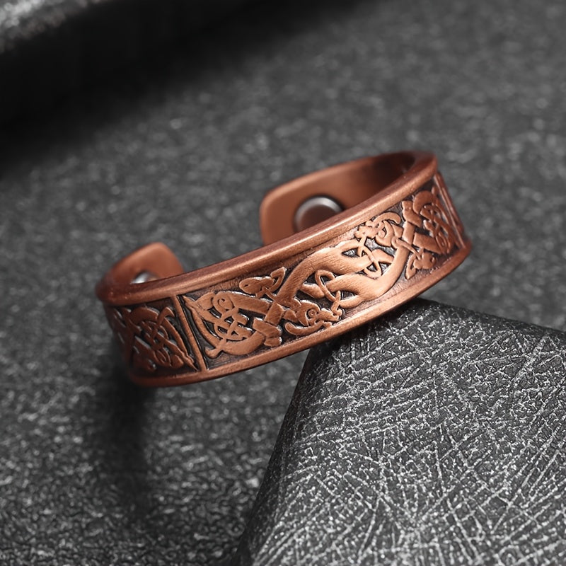 Saoirse Ring with Coat of Arms