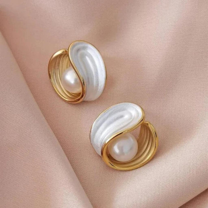 Luxurious Drop Earrings with White Opal and Pearls in Gold