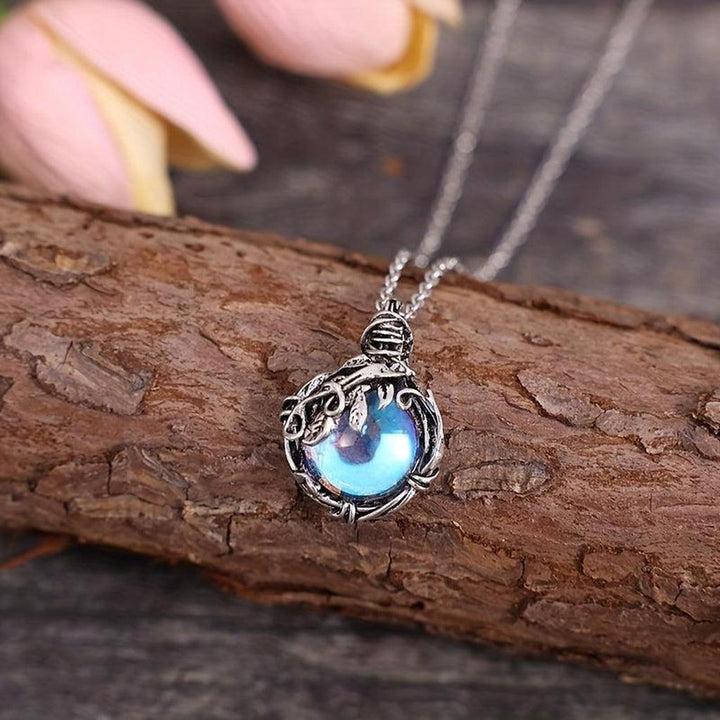 Maria Necklace with Moonstone