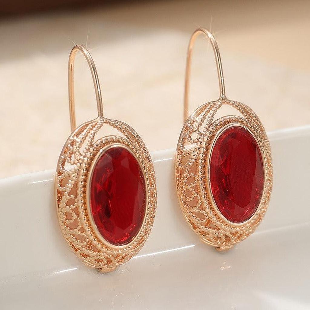 Thalessia Earrings in Rose Gold