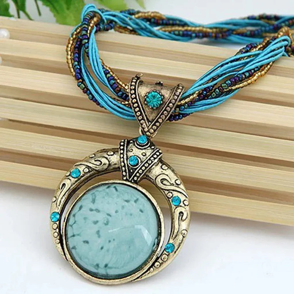 Retro Necklace with Ethno Pendant in Green Crystal