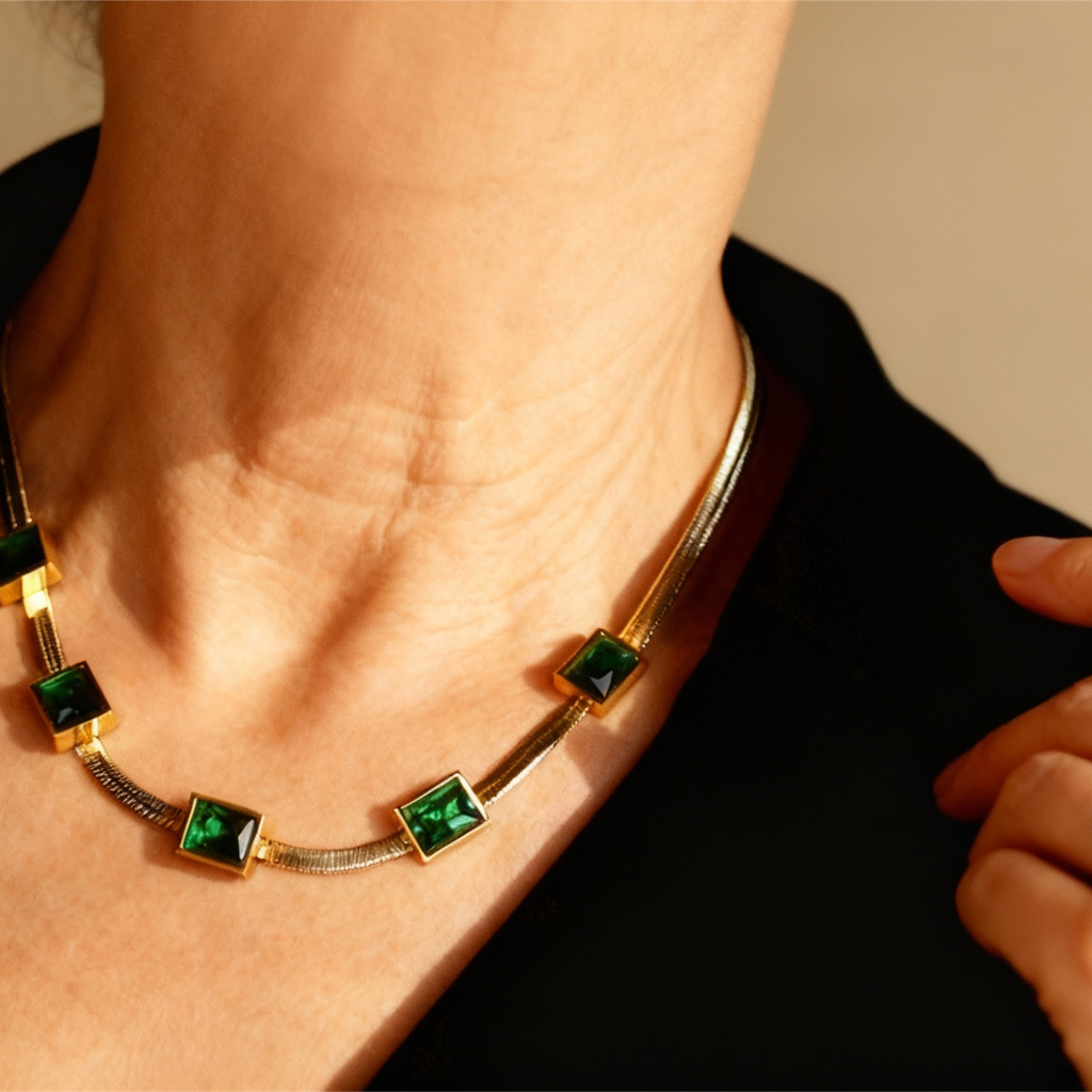 Retro Necklace with Green Gemstone