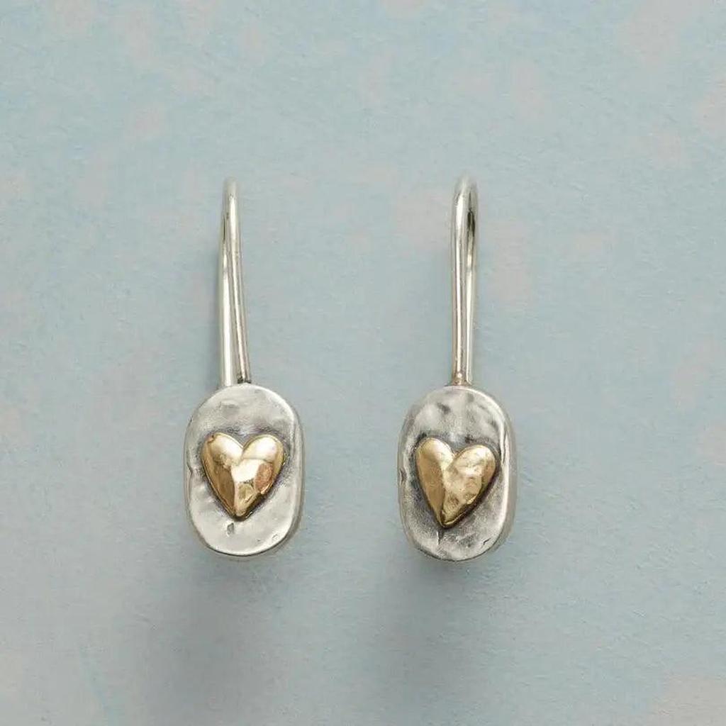 Retro Heart Earrings in White Gold with Golden Details