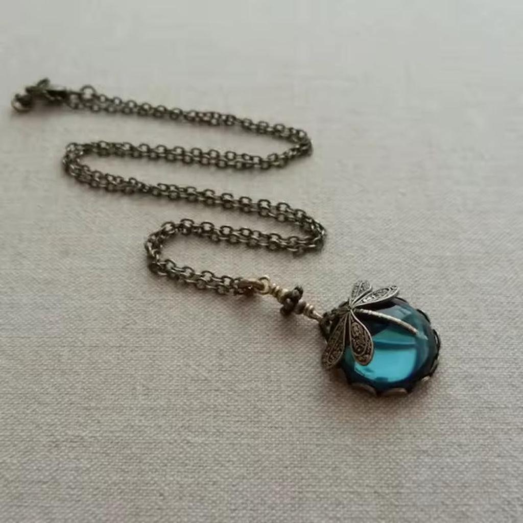 Retro Dragonfly Necklace