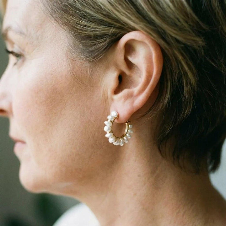 Retro Earrings with White Pearl