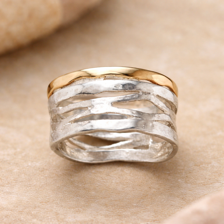 Retro Ring "Oco" in Gold and White Gold