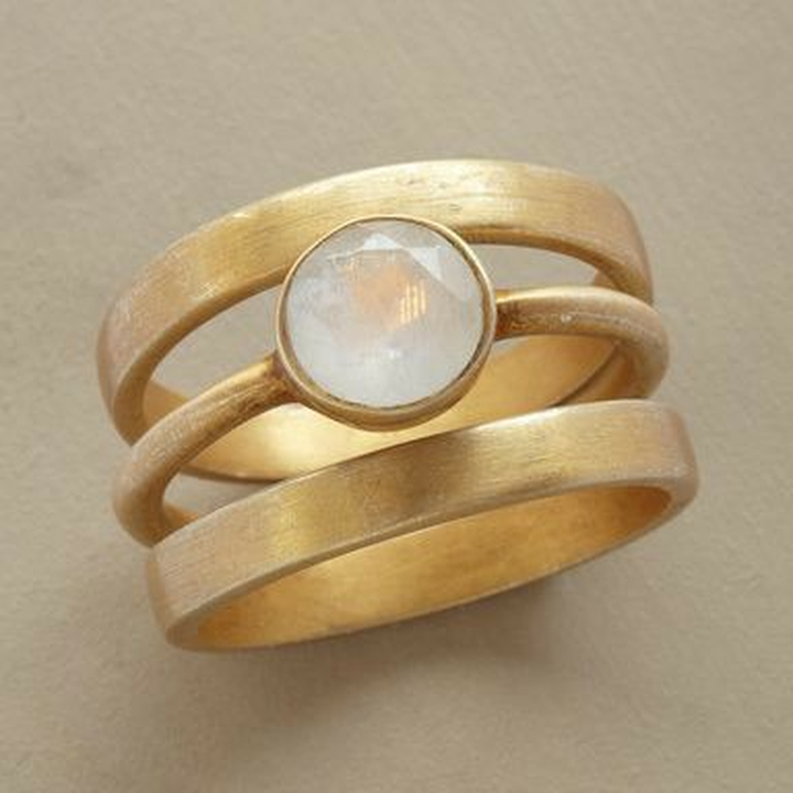 Retro ring made of gold with integrated moonstones