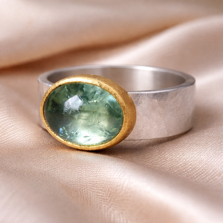 Retro Green Ring with Round Stones