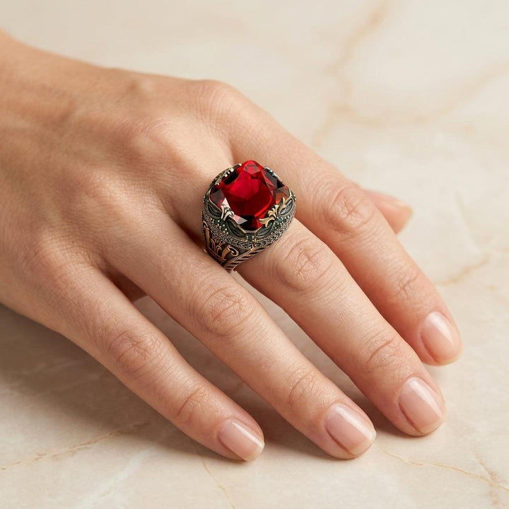 Clara Ring in Mixed Gold