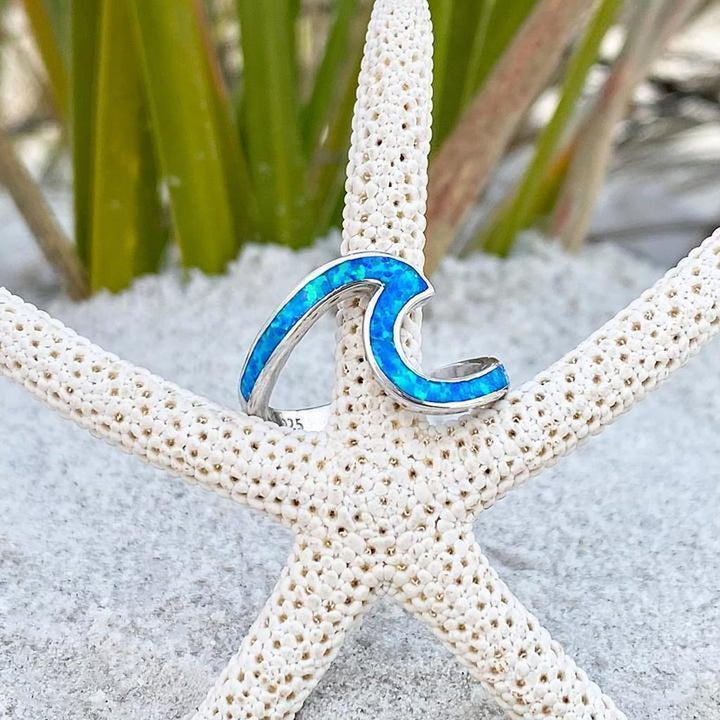 Ring Sea in Opal and Silver