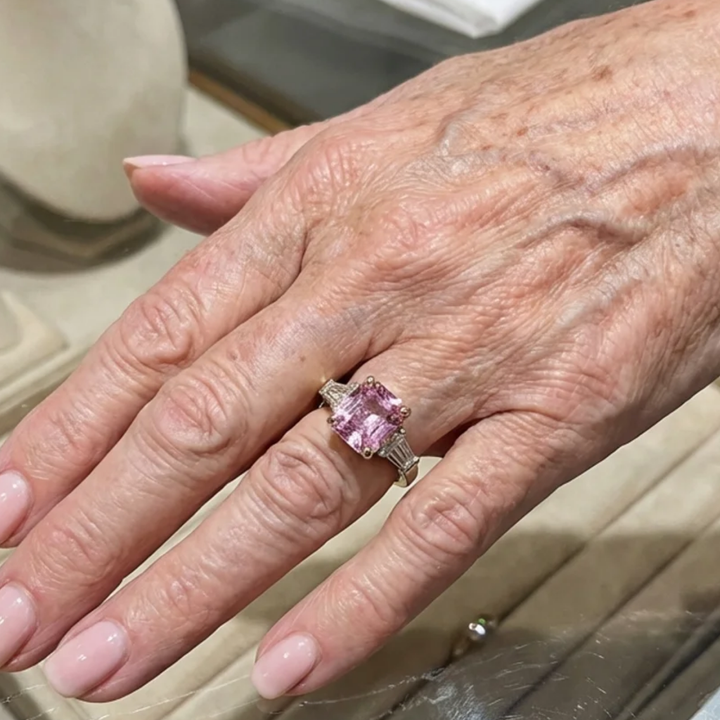Rose Elan Ring | White Gold