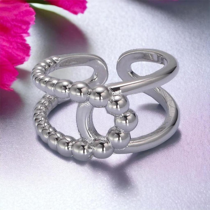Ring "Vittoria" with twisted double band in gold or white gold