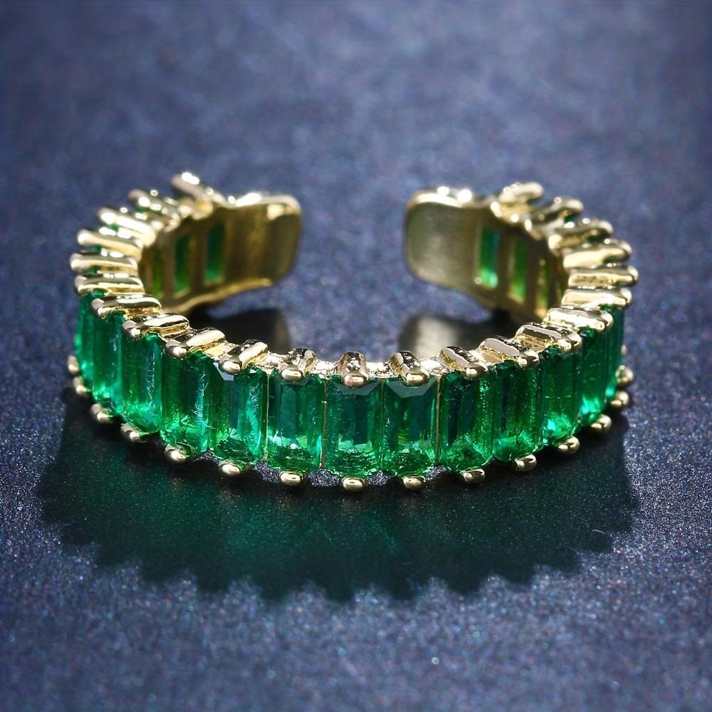Emerald and Gold Ring