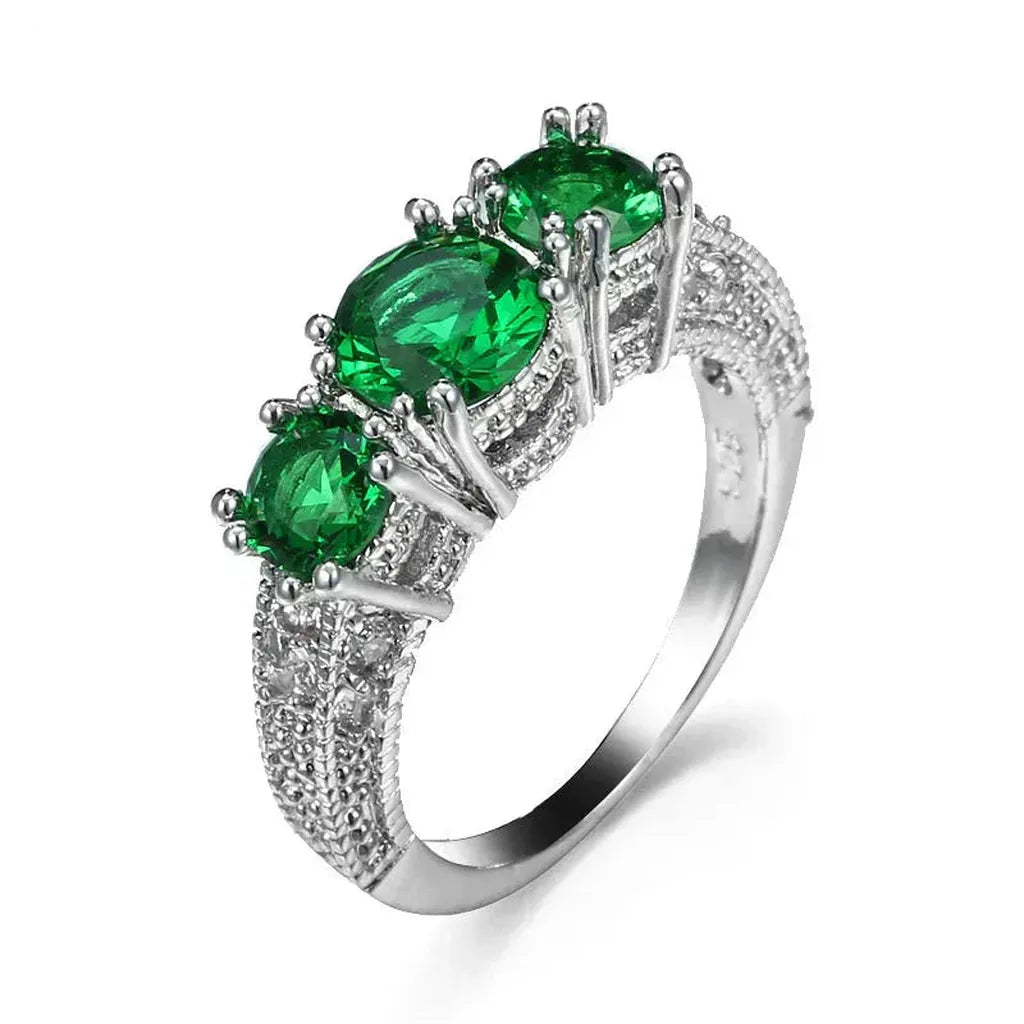 Ring with 3 Emeralds