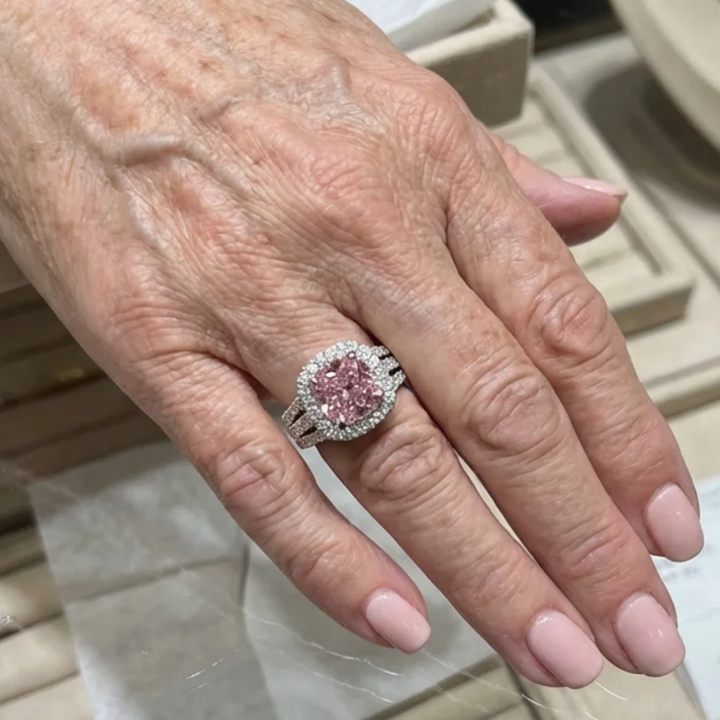 Ring with a Wreath of Rose Gold and White Gold