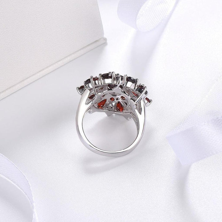 Scarlet Flower Ring | Gold