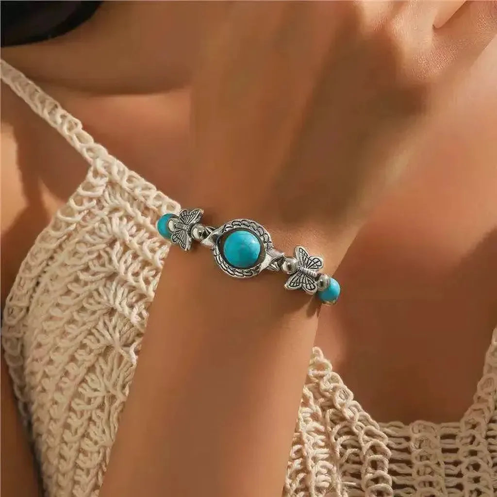 Butterfly Bracelet in White Gold