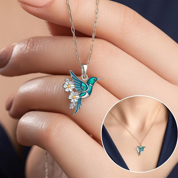 Beautiful necklace with caviar pendant and earrings as a gift, limited time offer