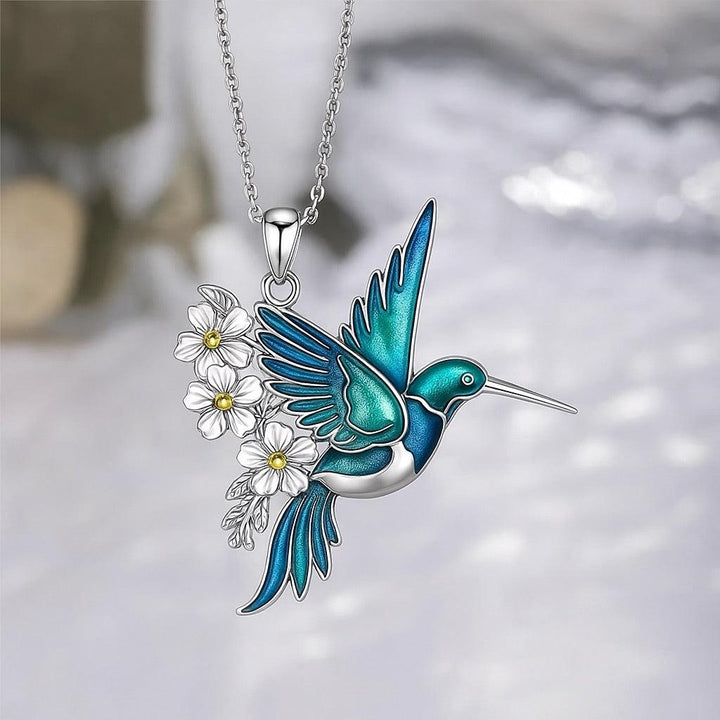 Beautiful necklace with caviar pendant and earrings as a gift, limited time offer