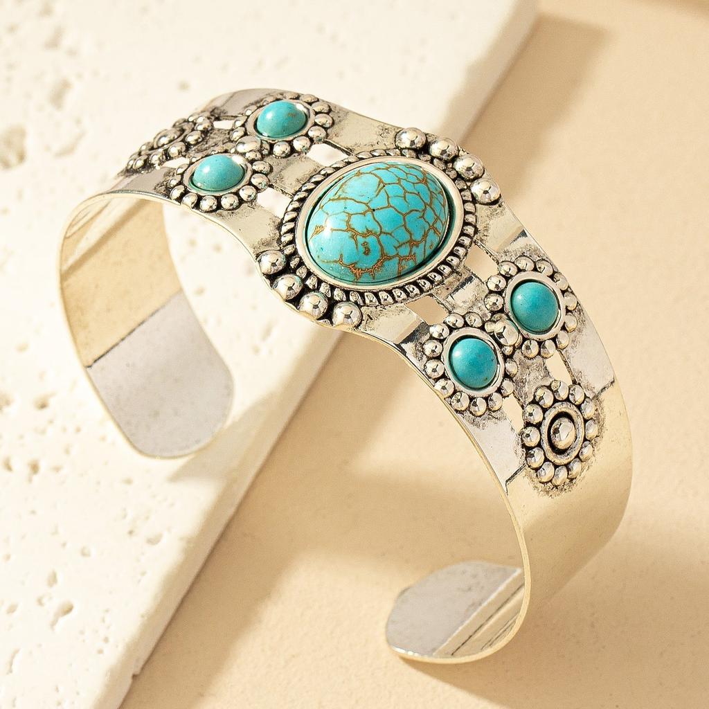 Serene Turquoise Bracelet | White Gold