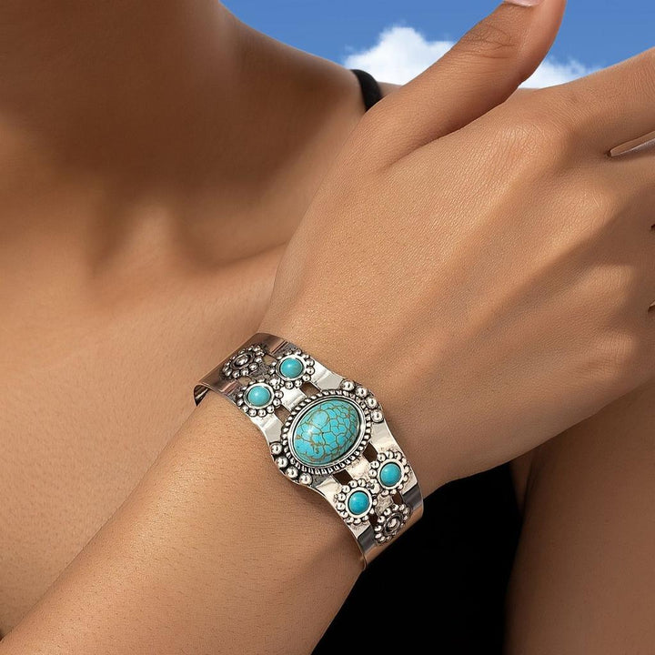 Serene Turquoise Bracelet | White Gold