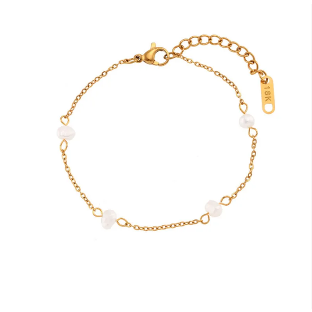 Set: Necklace and Bracelet with Daisy Designs in Stainless Steel
