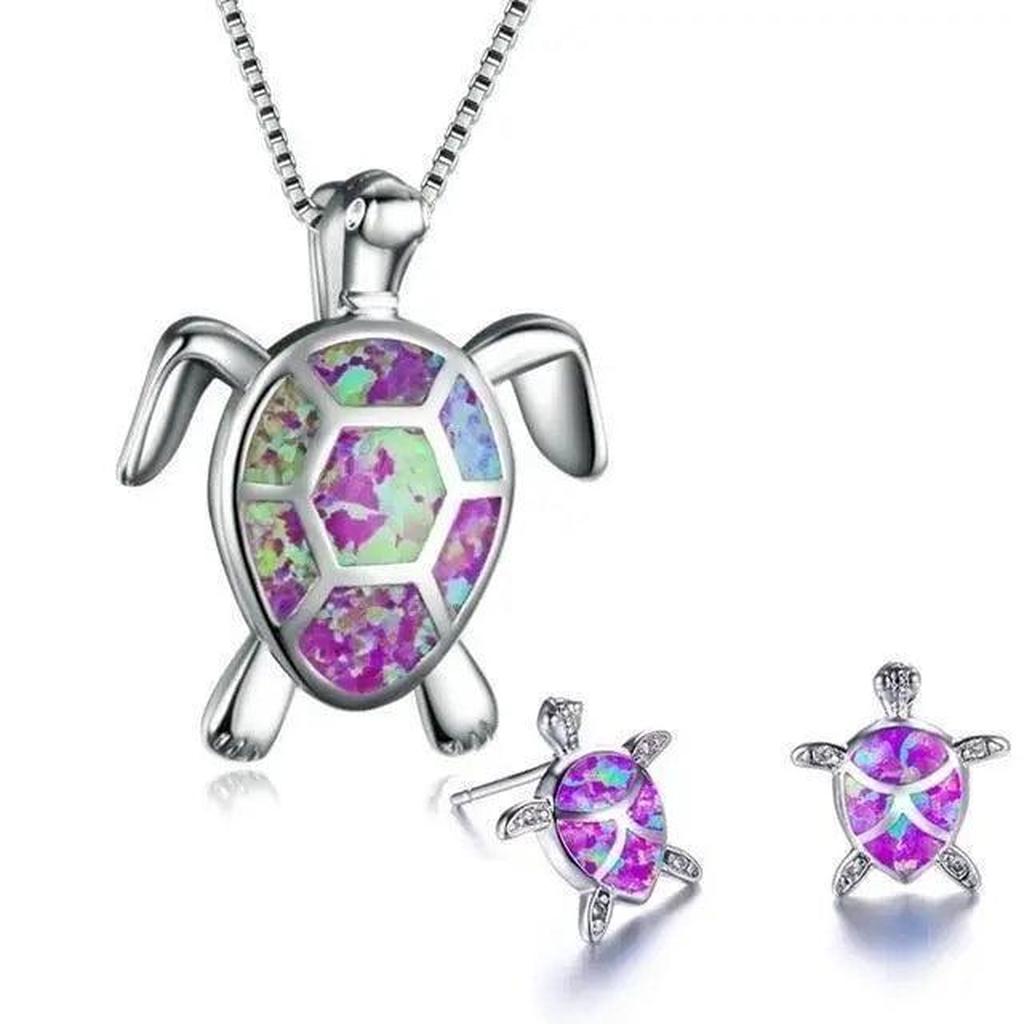 Set: Necklace and Earrings with Sea Turtle in Opal and Silver