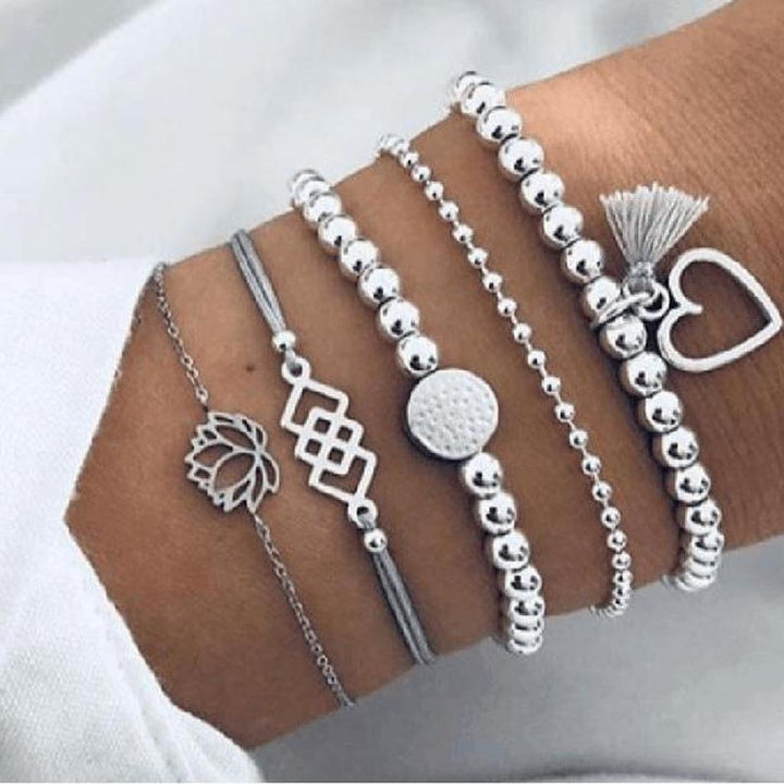 Set of luxurious, sparkling bracelets