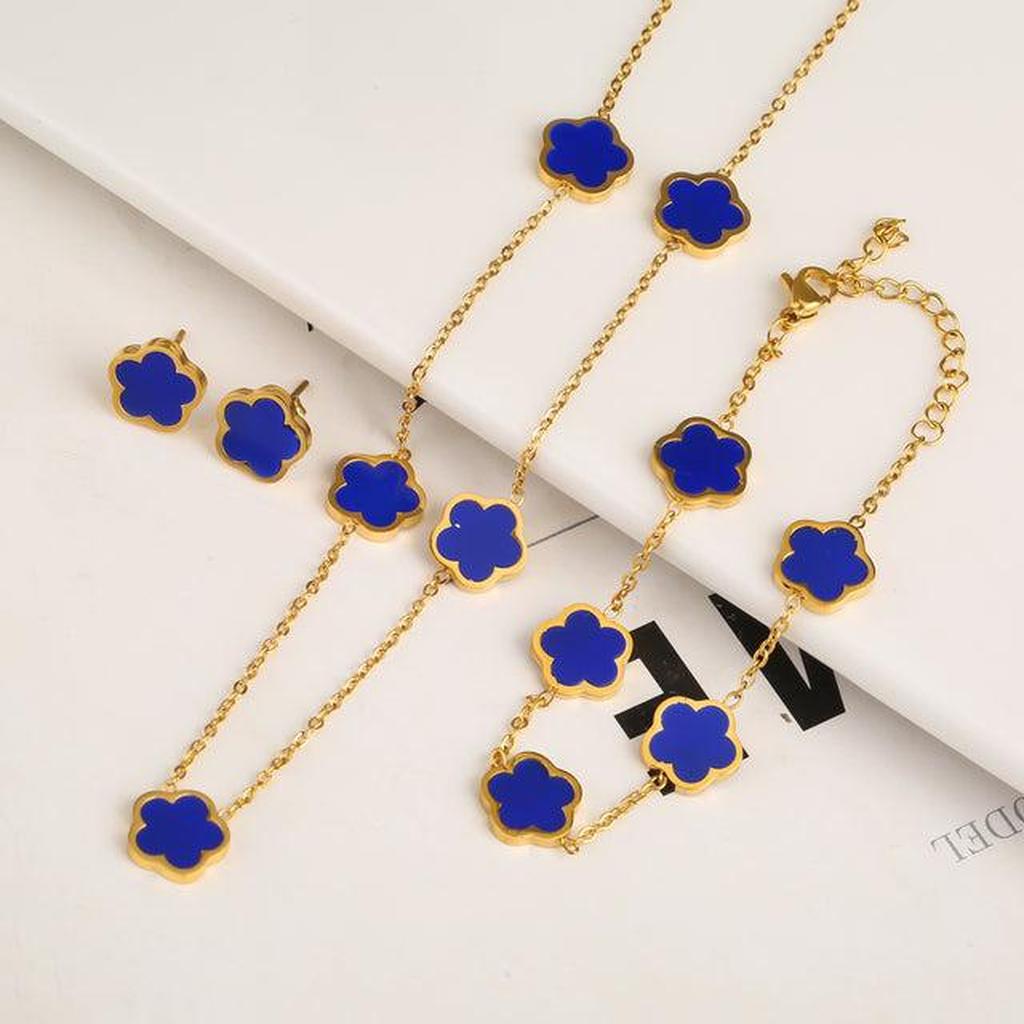 Tree-shaped jewellery set